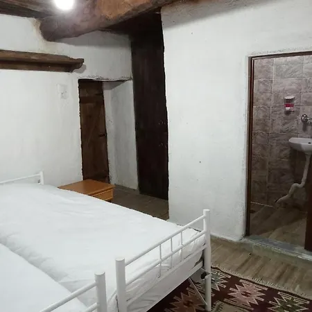 Salda Goelue Koca Kapi Nocleg ze śniadaniem